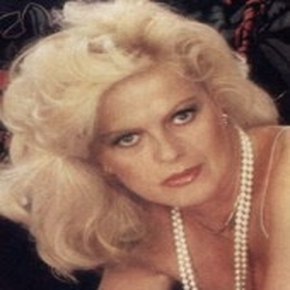 Karin Schubert