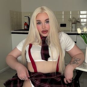 Blondessa