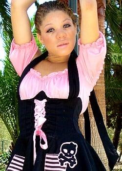 Evelyn Pink