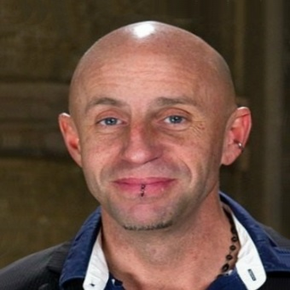 Barry Scott